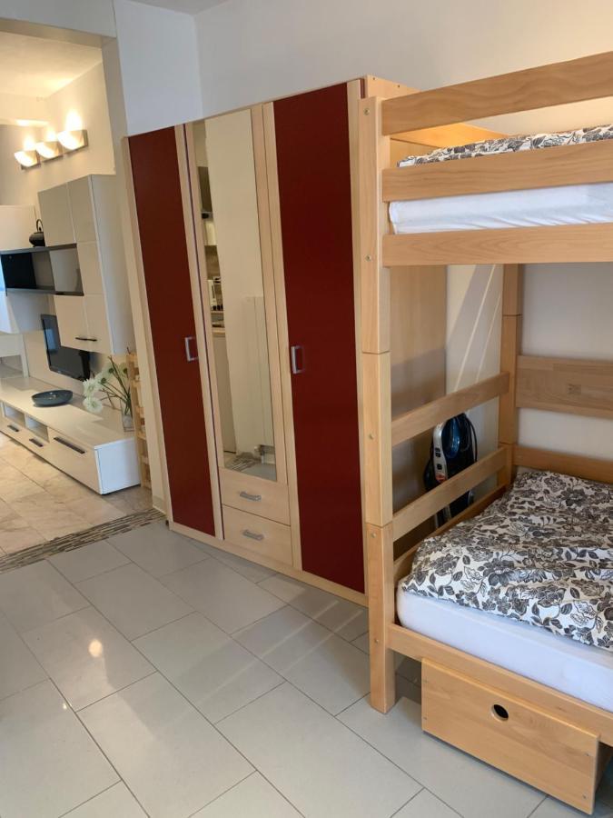 Schoene Ferienwohnung 36 Viralago Mit Privatstrand Gambarogno Luaran gambar