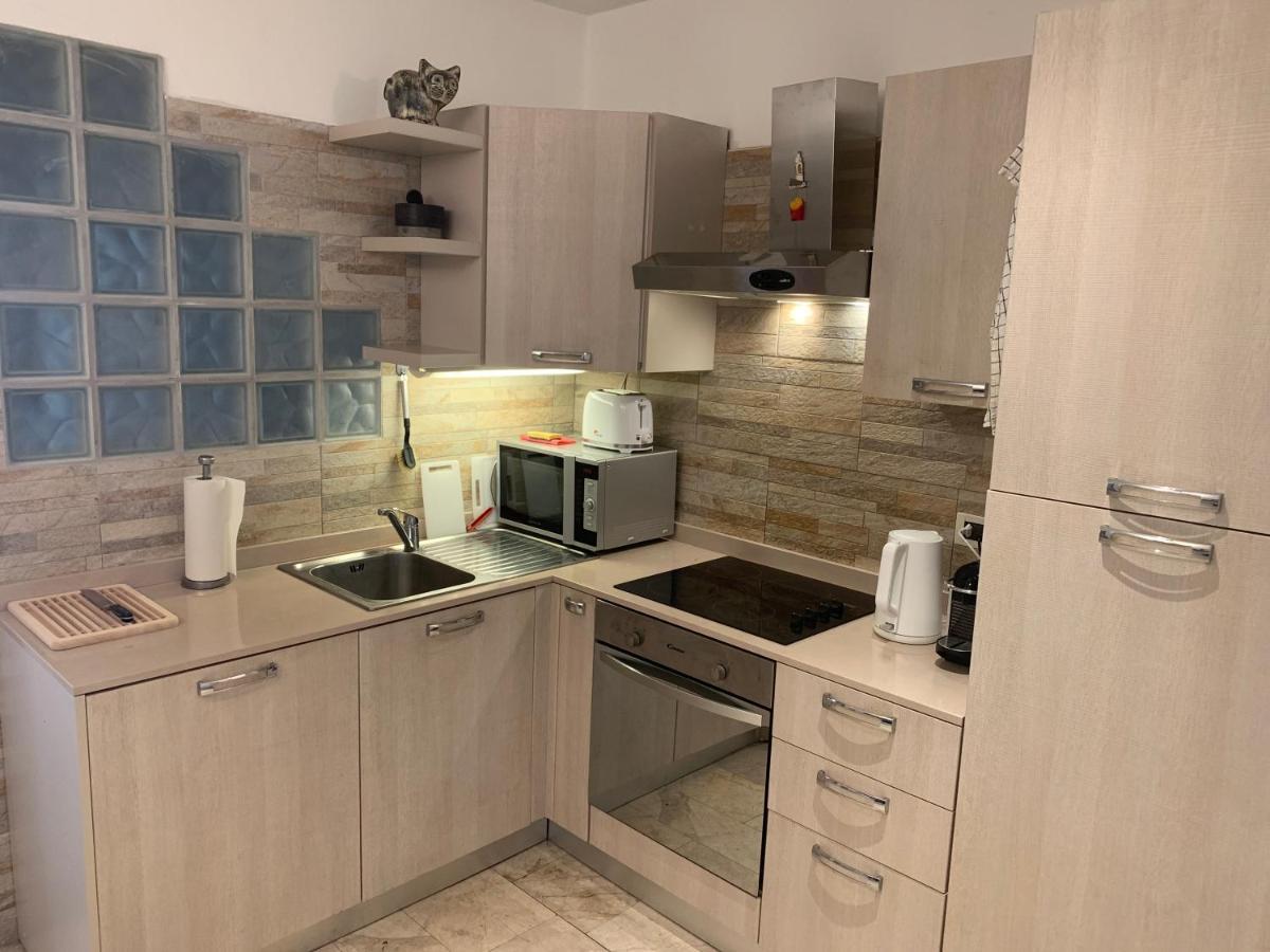 Schoene Ferienwohnung 36 Viralago Mit Privatstrand Gambarogno Luaran gambar