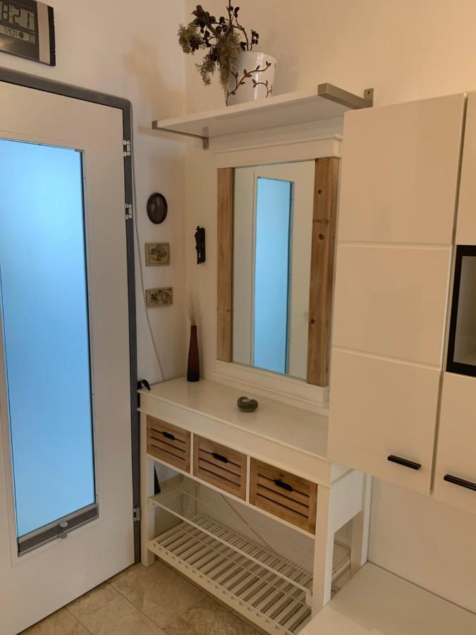 Schoene Ferienwohnung 36 Viralago Mit Privatstrand Gambarogno Luaran gambar