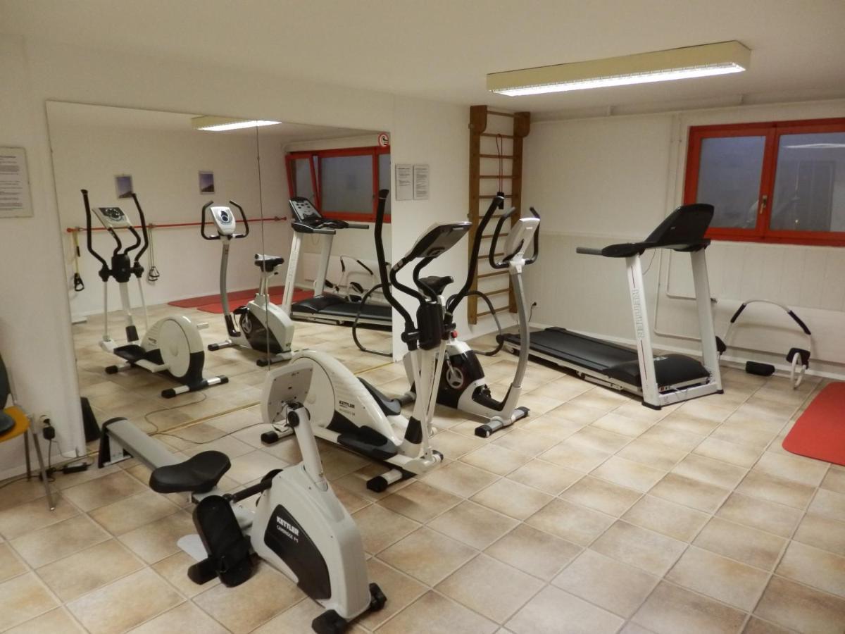 Schoene Ferienwohnung 36 Viralago Mit Privatstrand Gambarogno Luaran gambar