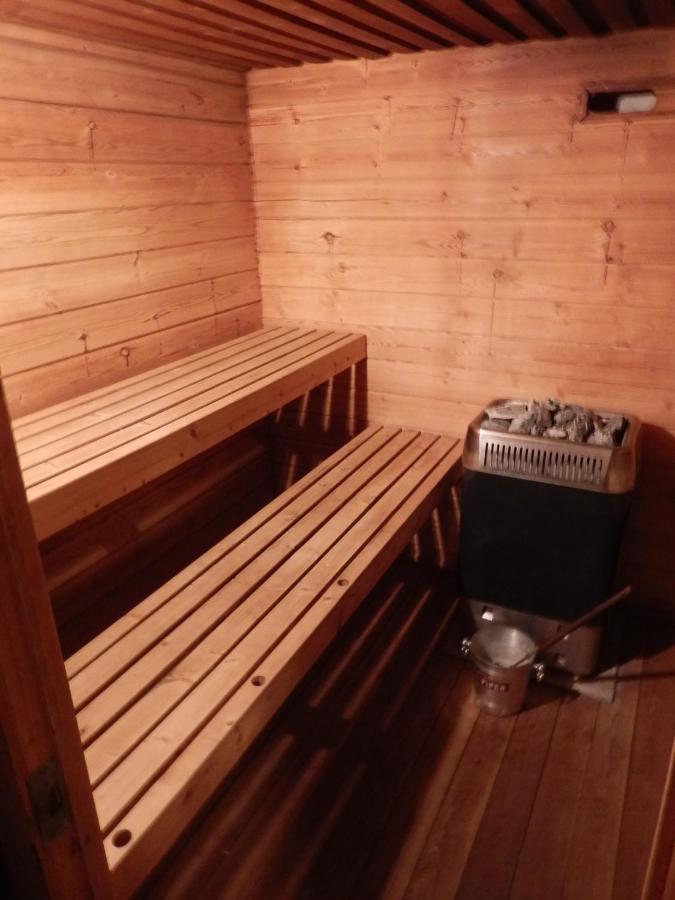Schoene Ferienwohnung 36 Viralago Mit Privatstrand Gambarogno Luaran gambar